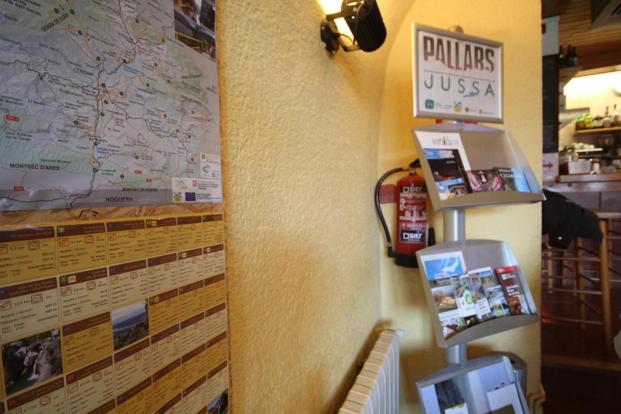 Hostal Centre Del Montsec Llimiana Екстериор снимка