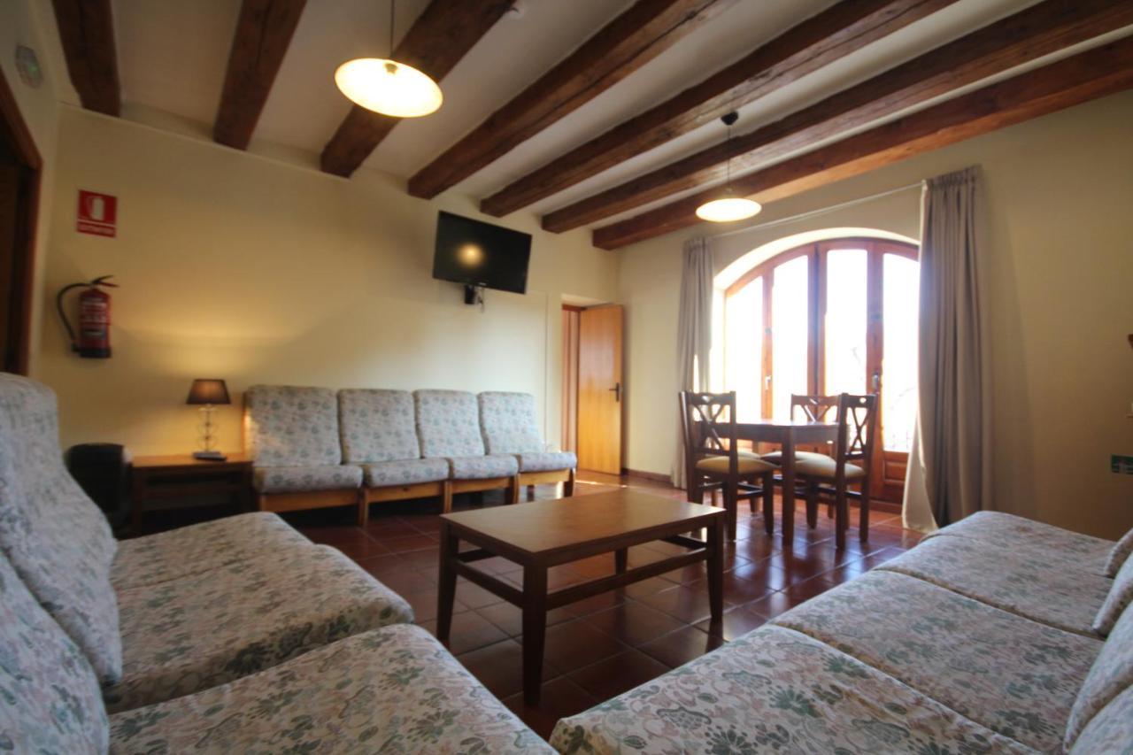 Hostal Centre Del Montsec Llimiana Екстериор снимка