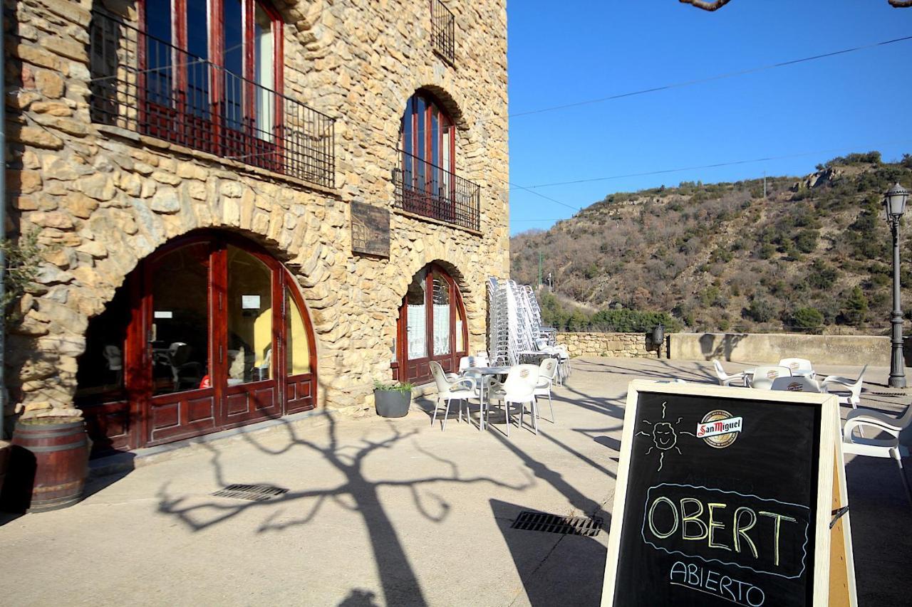 Hostal Centre Del Montsec Llimiana Екстериор снимка